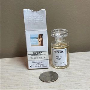 Maison Margiela Replica Beach Walk